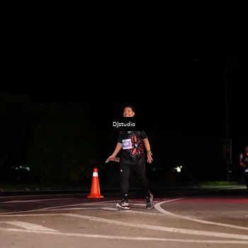 Runner Photo 4983136