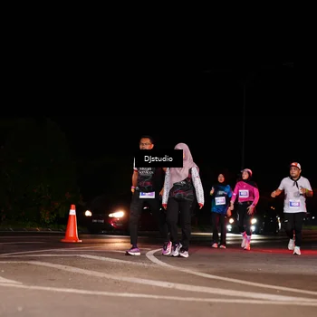 Runner Photo 4983153