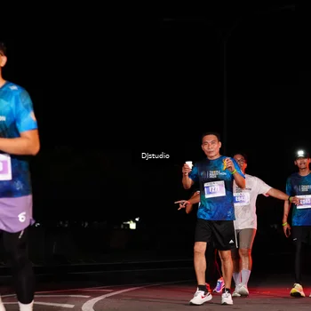 Runner Photo 4983253