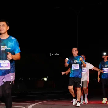 Runner Photo 4983265