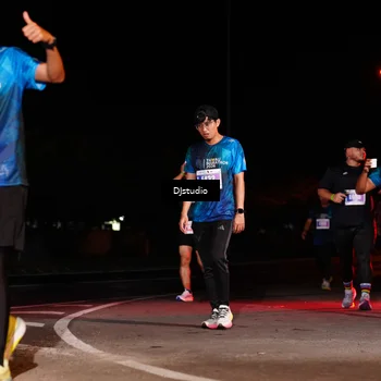 Runner Photo 4983315