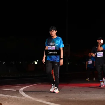 Runner Photo 4983317