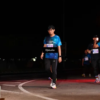 Runner Photo 4983336
