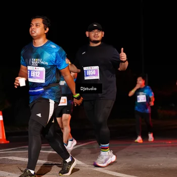Runner Photo 4983356