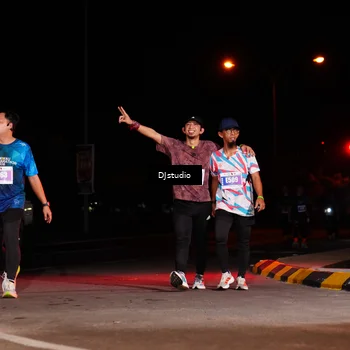 Runner Photo 4983376