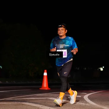 Runner Photo 4983436