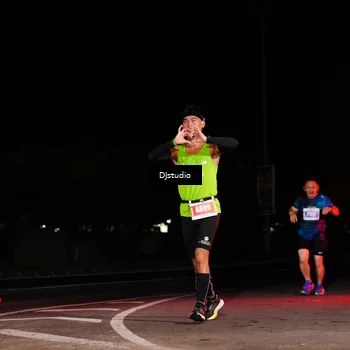 Runner Photo 4983518
