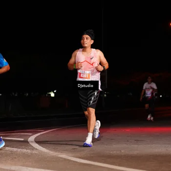 Runner Photo 4983570