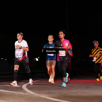 Runner Photo 4983593