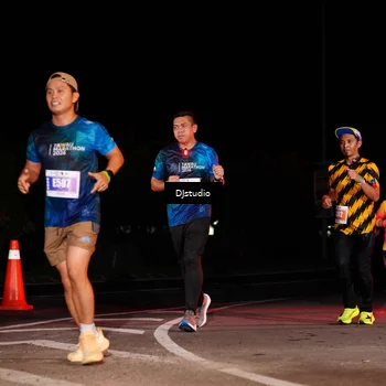 Runner Photo 4983599