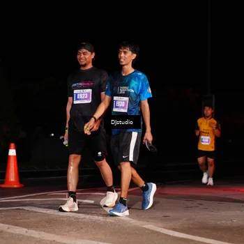 Runner Photo 4983668
