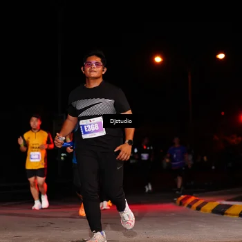 Runner Photo 4983673