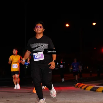 Runner Photo 4983674