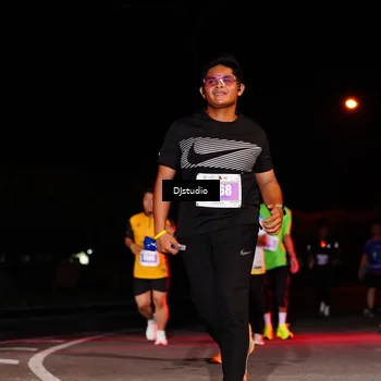Runner Photo 4983680