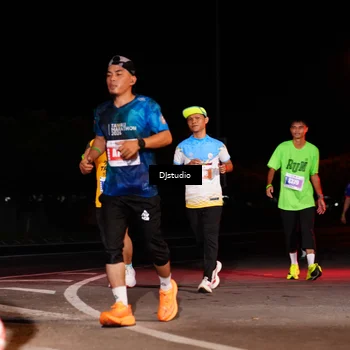 Runner Photo 4983689