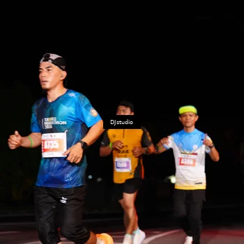 Runner Photo 4983699