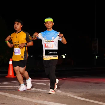 Runner Photo 4983709