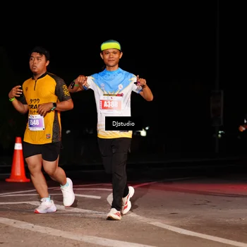 Runner Photo 4983719