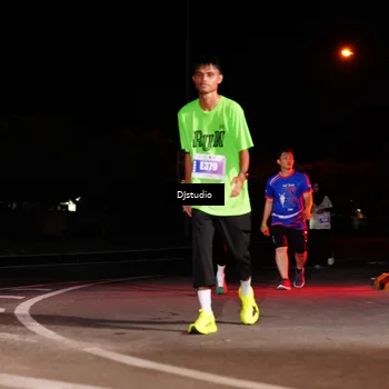 Runner Photo 4983725