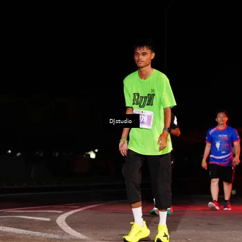 Runner Photo 4983740