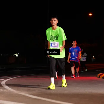 Runner Photo 4983749