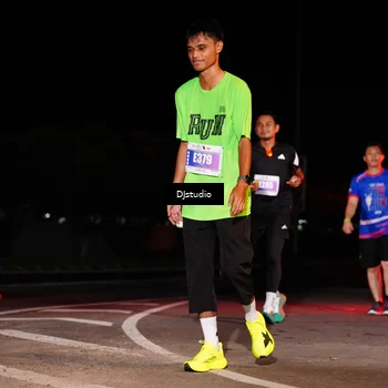 Runner Photo 4983752