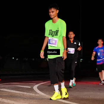 Runner Photo 4983753