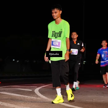 Runner Photo 4983755