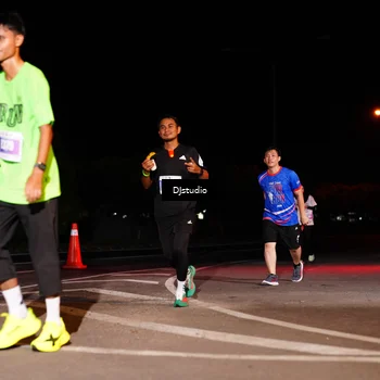 Runner Photo 4983756