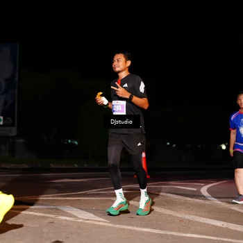 Runner Photo 4983766