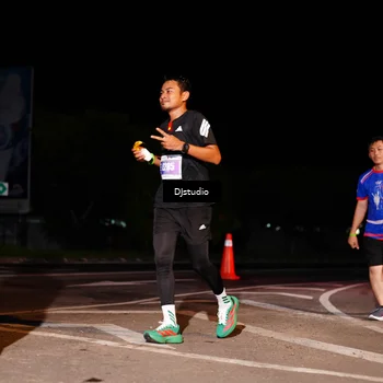 Runner Photo 4983770