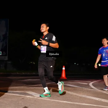 Runner Photo 4983784