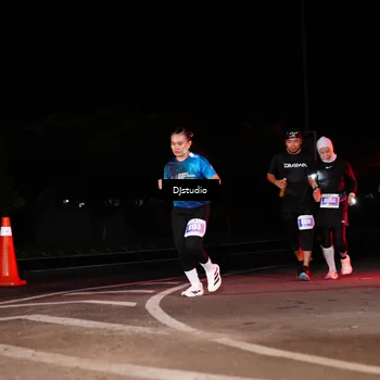 Runner Photo 4983853