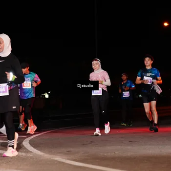 Runner Photo 4983876