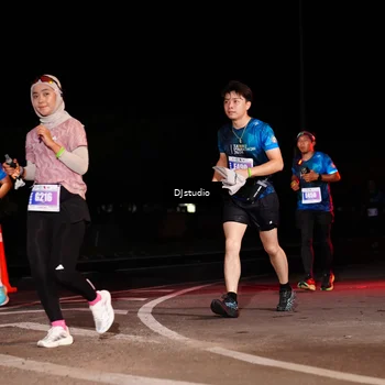 Runner Photo 4983903