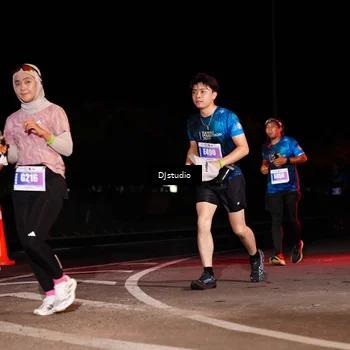 Runner Photo 4983908