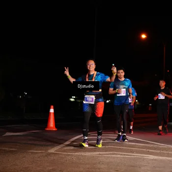 Runner Photo 4983990