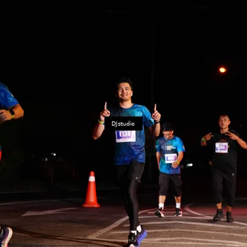 Runner Photo 4984009
