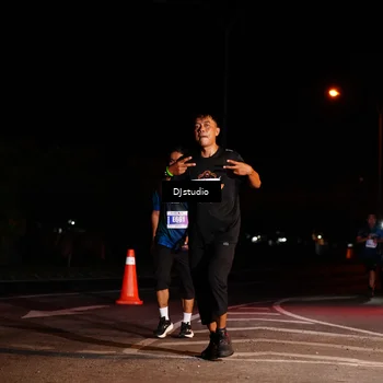 Runner Photo 4984025