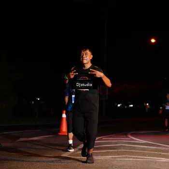 Runner Photo 4984033