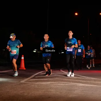 Runner Photo 4984039