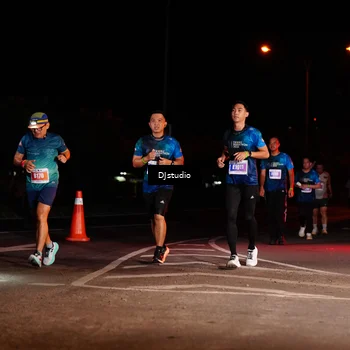Runner Photo 4984042
