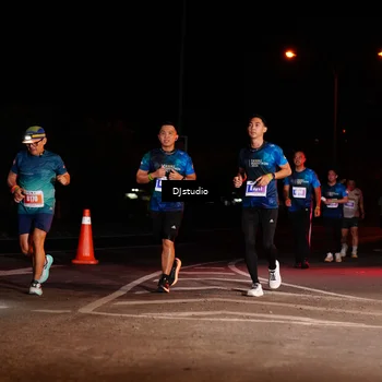 Runner Photo 4984047