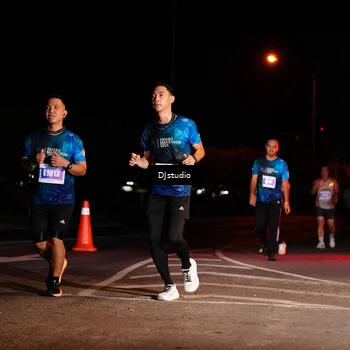 Runner Photo 4984058