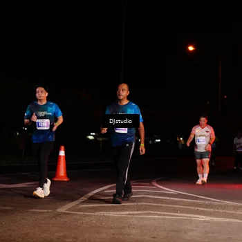 Runner Photo 4984062