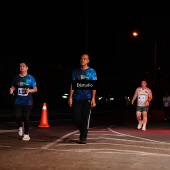 Runner Photo 4984072