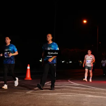 Runner Photo 4984075