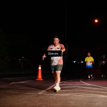 Runner Photo 4984076