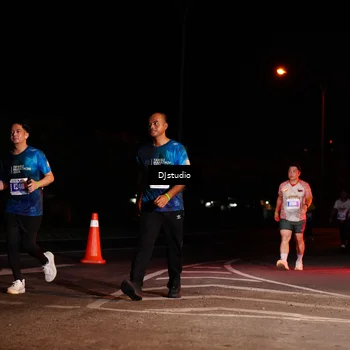 Runner Photo 4984077