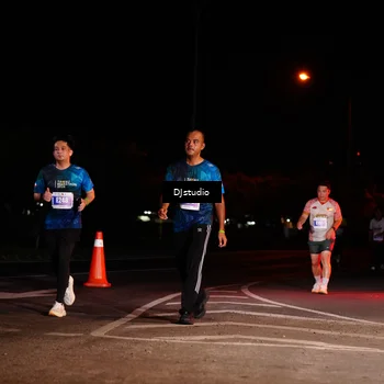Runner Photo 4984084